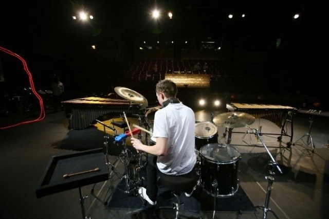 Loading Image